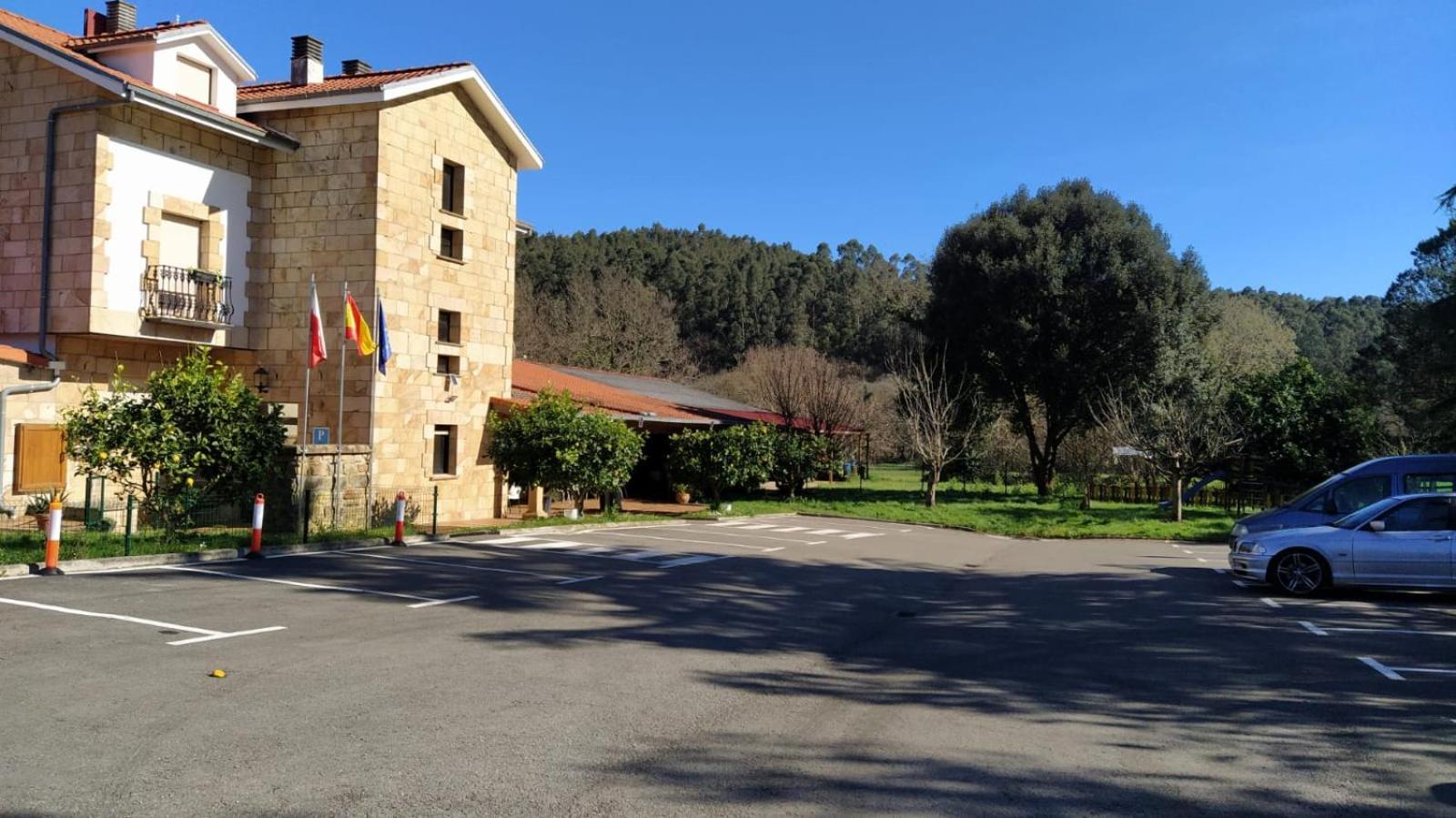 Posada Casa De Julia Parbayon Buitenkant foto