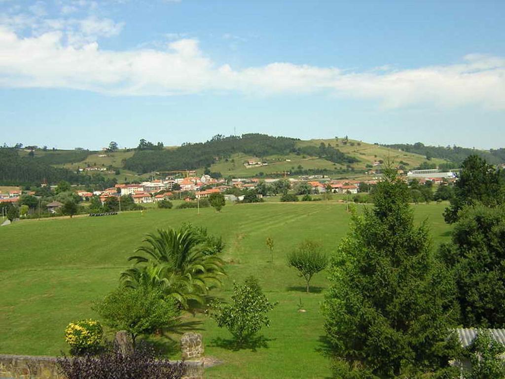 Posada Casa De Julia Parbayon Buitenkant foto