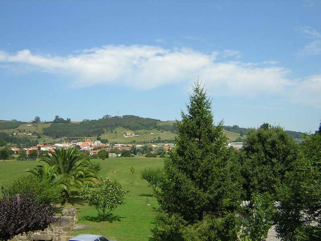 Posada Casa De Julia Parbayon Buitenkant foto